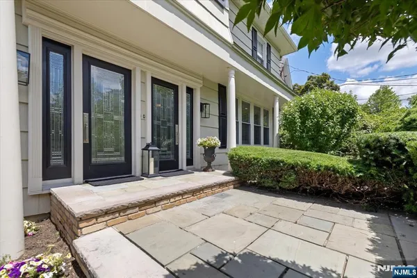 $5,500 | 163 Godwin Avenue, Unit 1, Ridgewood, NJ 07450