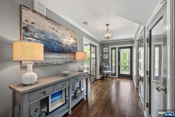 $5,500 | 163 Godwin Avenue, Unit 1, Ridgewood, NJ 07450