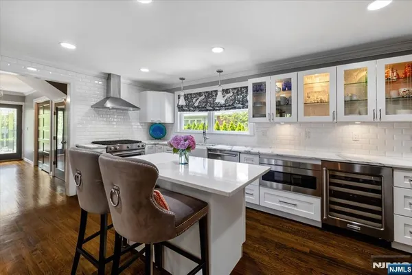 $5,500 | 163 Godwin Avenue, Unit 1, Ridgewood, NJ 07450