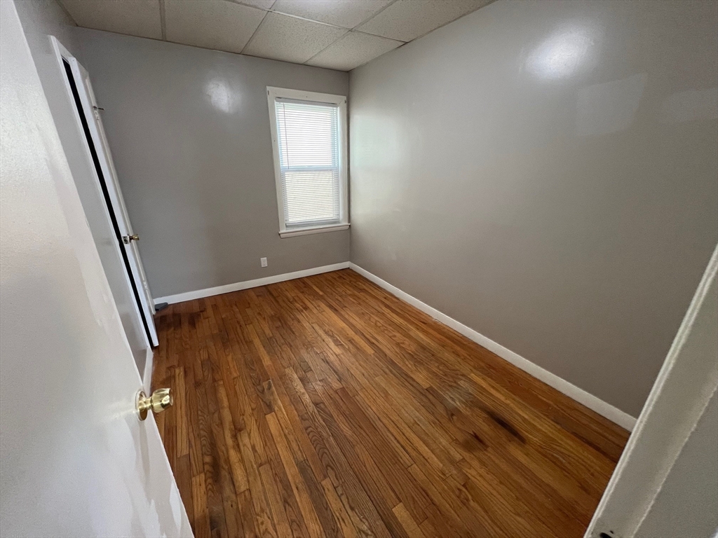 64 Hunter Street, Unit 1 SOUTH Fall River, MA 02721 - Photo 4 of 23