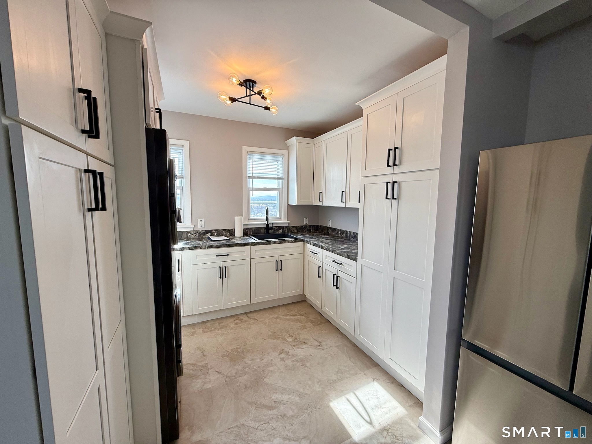 24 Cross Street New Britain, CT 06053 - Photo 7 of 19