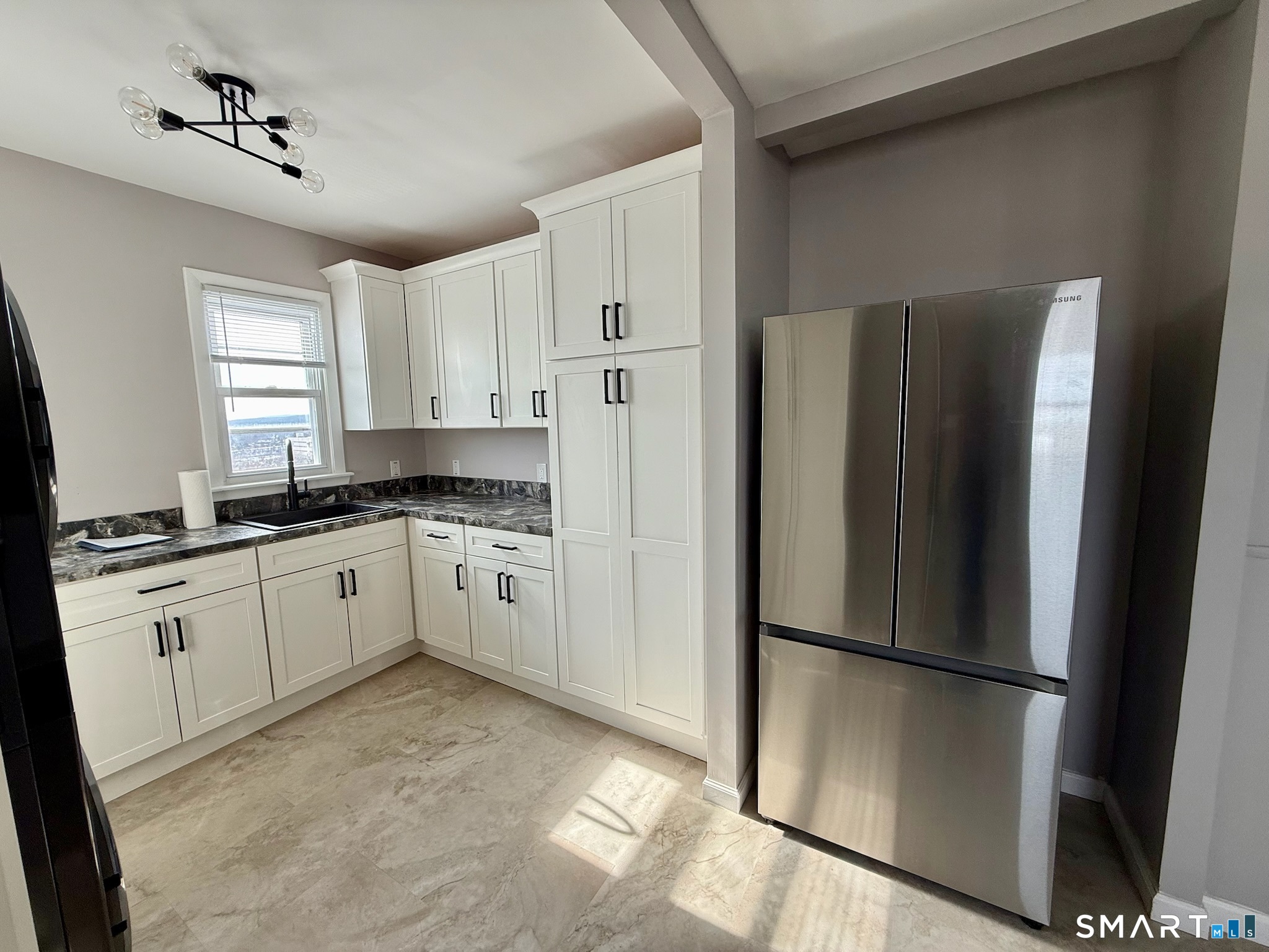 24 Cross Street New Britain, CT 06053 - Photo 8 of 19