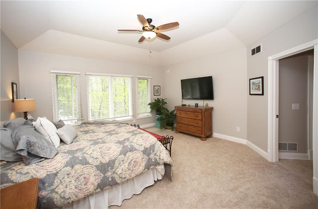 10073 Bent Tree Lane Fishers, IN 46037 - Photo 19 of 39 Gallery Image 19