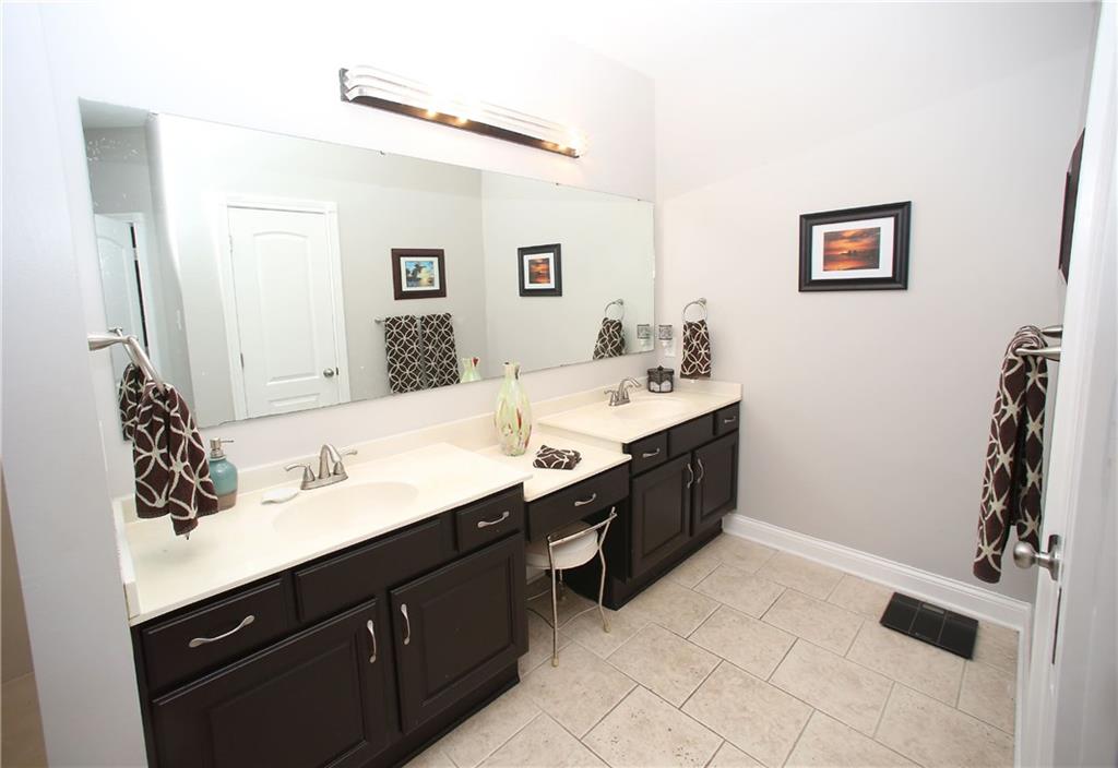 10073 Bent Tree Lane Fishers, IN 46037 - Photo 21 of 39 Gallery Image 21