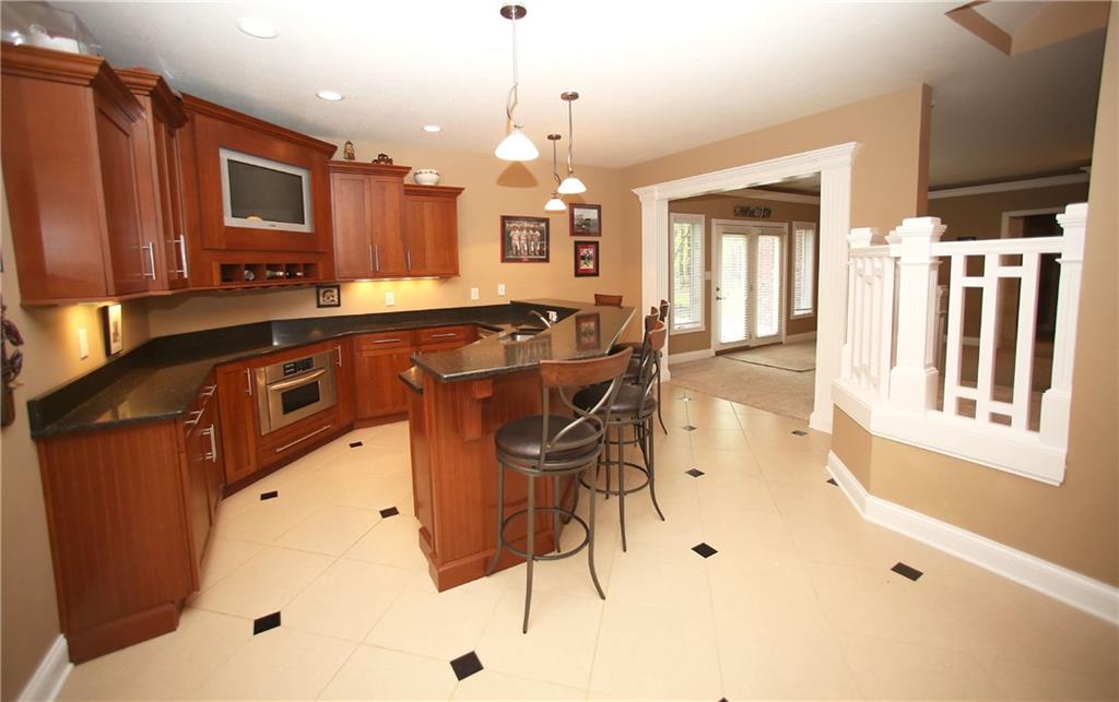 10073 Bent Tree Lane Fishers, IN 46037 - Photo 27 of 39 Gallery Image 27