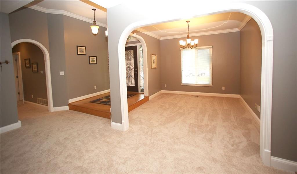 10073 Bent Tree Lane Fishers, IN 46037 - Photo 7 of 39 Gallery Image 7