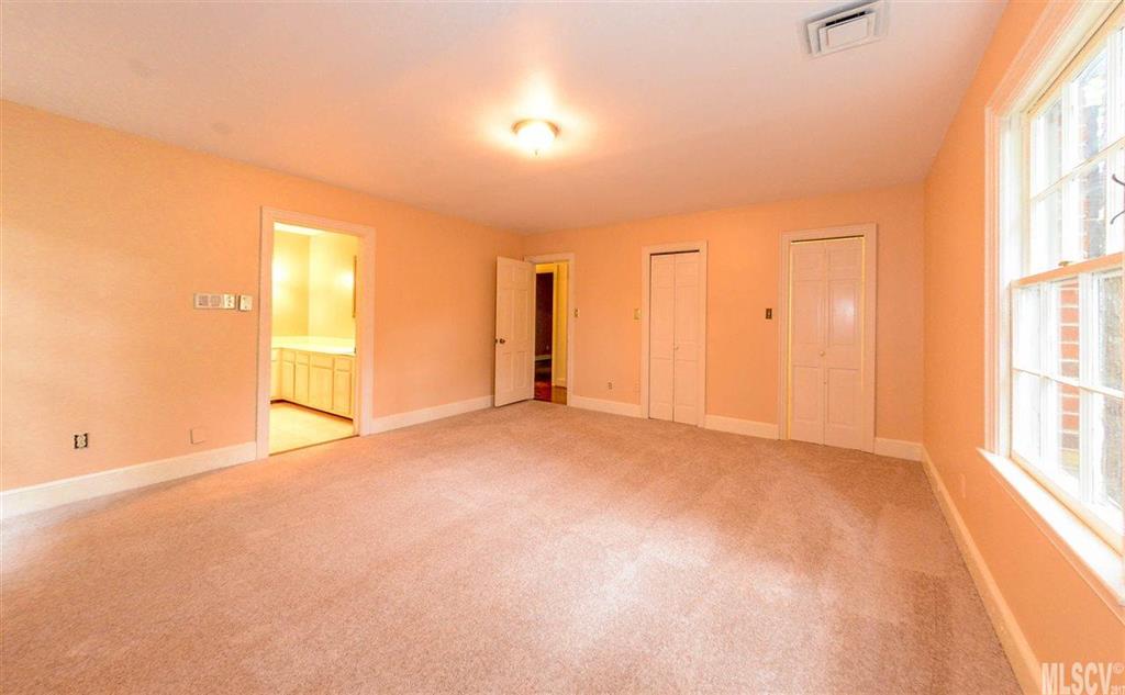 604 8th Street Southwest Conover, NC 28613 - Photo 5 of 25 Gallery Image 5