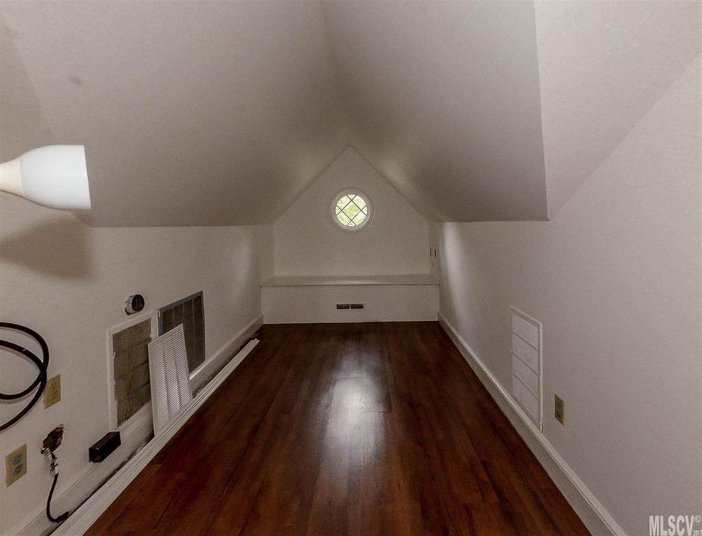 604 8th Street Southwest Conover, NC 28613 - Photo 8 of 25 Gallery Image 8