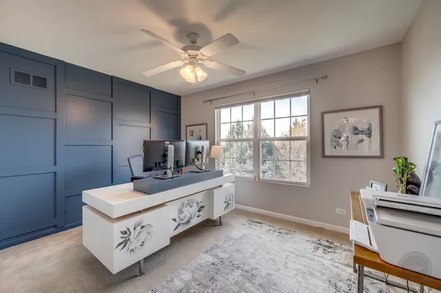 $2,900 | 201 Dorset Avenue, Unit 201, Oswego, IL 60543