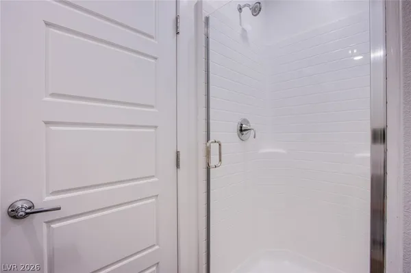 $2,500 | 145 Aqua Commons Lane, Henderson, NV 89015