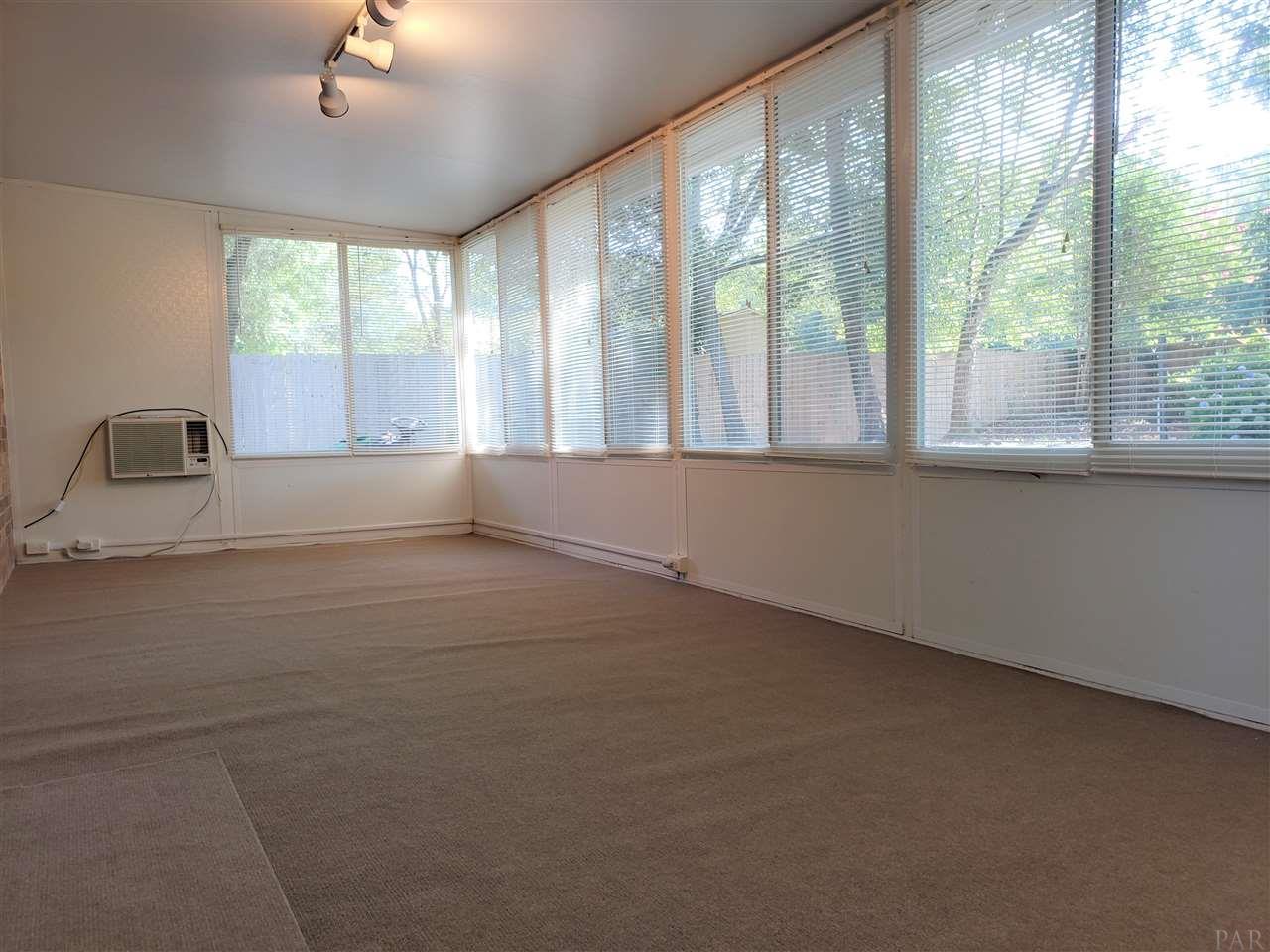 5108 Rowe Trail Pace, FL 32571 - Photo 37 of 49 Gallery Image 37