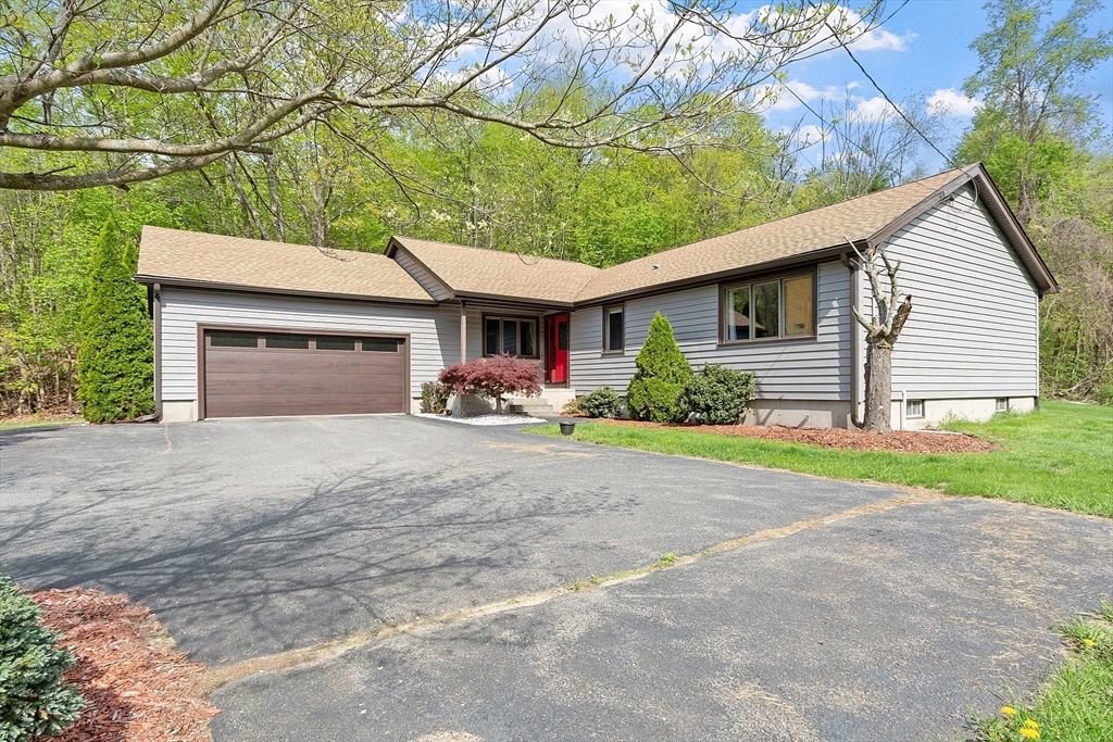 25 Williams Road Fitchburg, MA 01420 - Photo 1 of 38 Gallery Image 1
