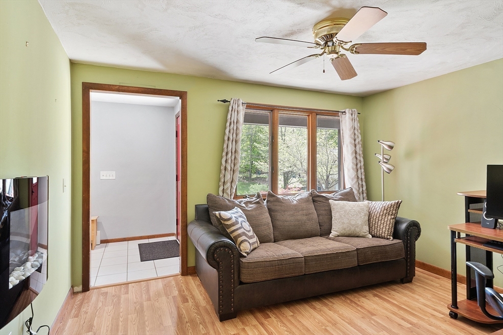 25 Williams Road Fitchburg, MA 01420 - Photo 21 of 38 Gallery Image 21
