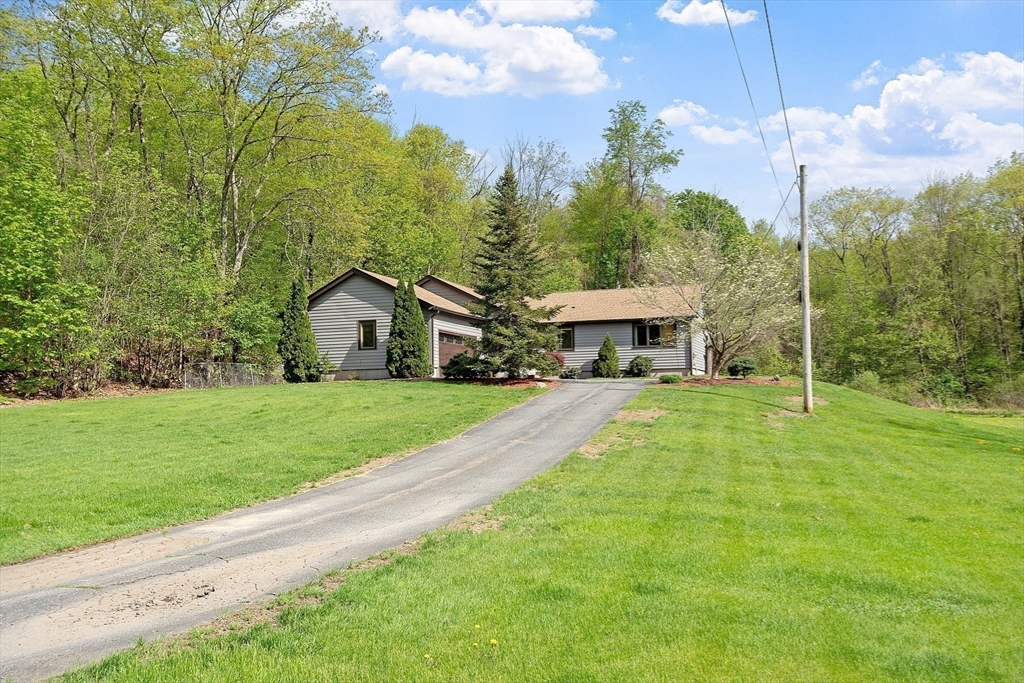 25 Williams Road Fitchburg, MA 01420 - Photo 5 of 38 Gallery Image 5