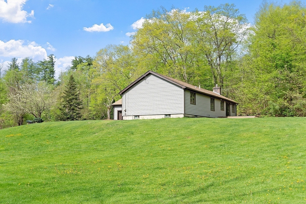 25 Williams Road Fitchburg, MA 01420 - Photo 7 of 38 Gallery Image 7
