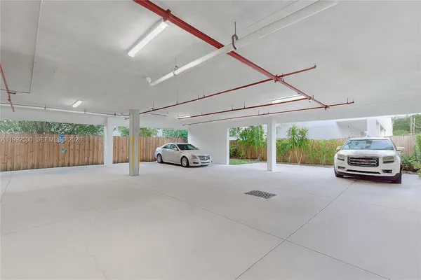 $2,100 | 519 Southwest 5th Avenue, Unit 203, Miami, FL 33130