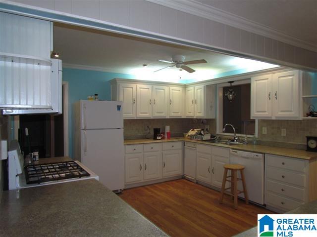 2733 5th Street Northeast Center Point, AL 35215 - Photo 4 of 21