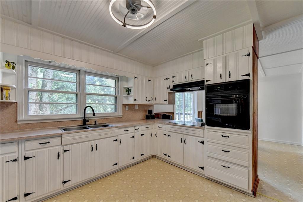 9101 Union Hill Road Canton, GA 30115 - Photo 12 of 34
