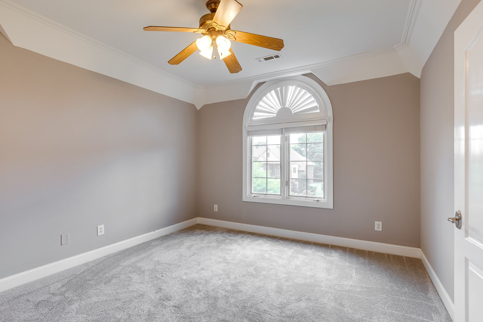 611 Ridgecrest Lane Lebanon, TN 37087 - Photo 34 of 46 Gallery Image 34