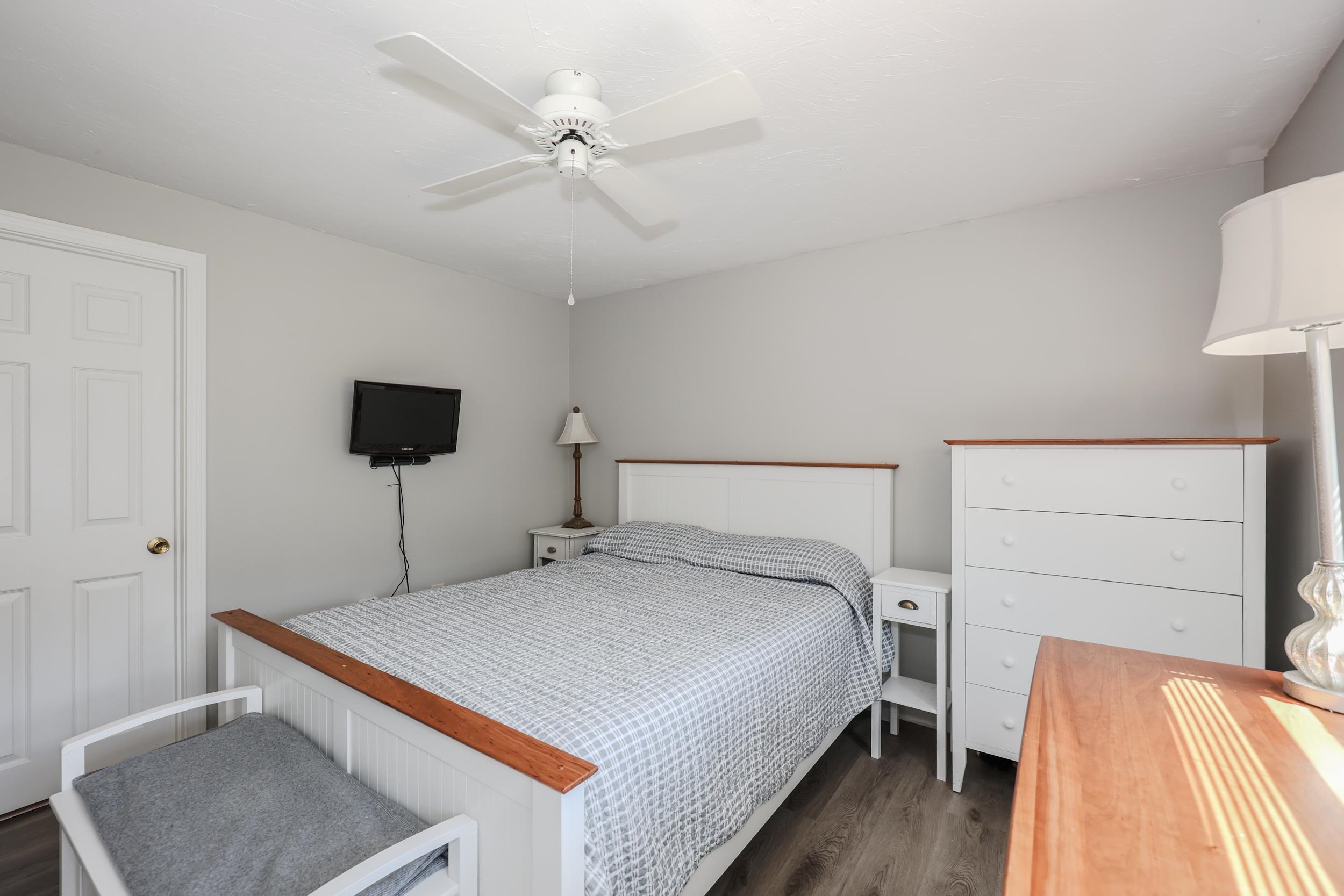 360 Circle Road, Unit 3 Manchester, NH 03103 - Photo 12 of 27