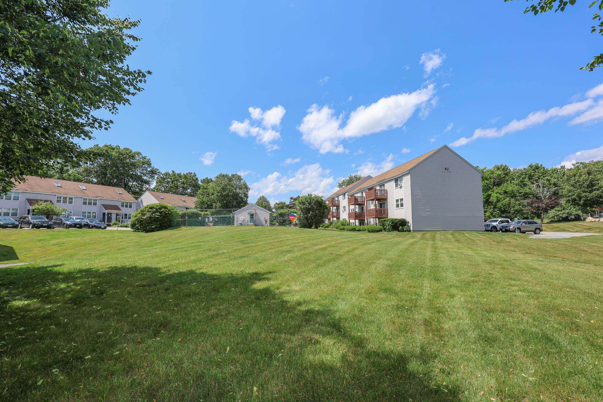 360 Circle Road, Unit 3 Manchester, NH 03103 - Photo 23 of 27