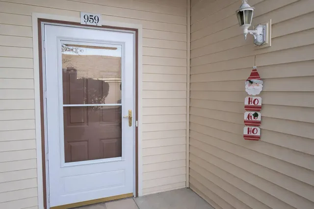 $149,000 | 959 Misty Glen Drive, Valparaiso, IN 46385