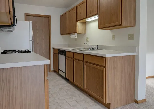 $149,000 | 959 Misty Glen Drive, Valparaiso, IN 46385