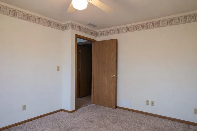 $149,000 | 959 Misty Glen Drive, Valparaiso, IN 46385