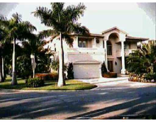 653 101st Terrace Boca Raton, FL 33487 - Photo 3 of 5 Additional Photo