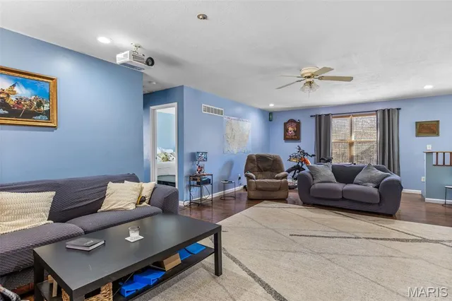 $289,900 | 3414 Shamrock Road, Festus, MO 63028