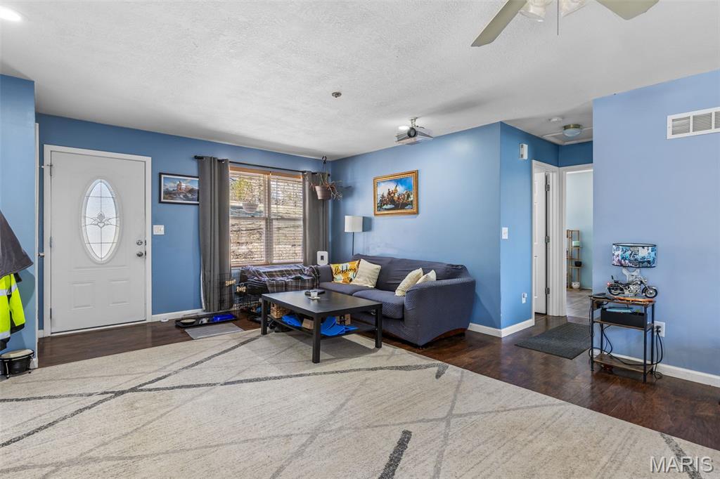 3414 Shamrock Road Festus, MO 63028 - Photo 12 of 44