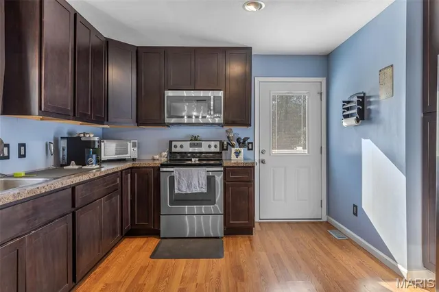 $289,900 | 3414 Shamrock Road, Festus, MO 63028