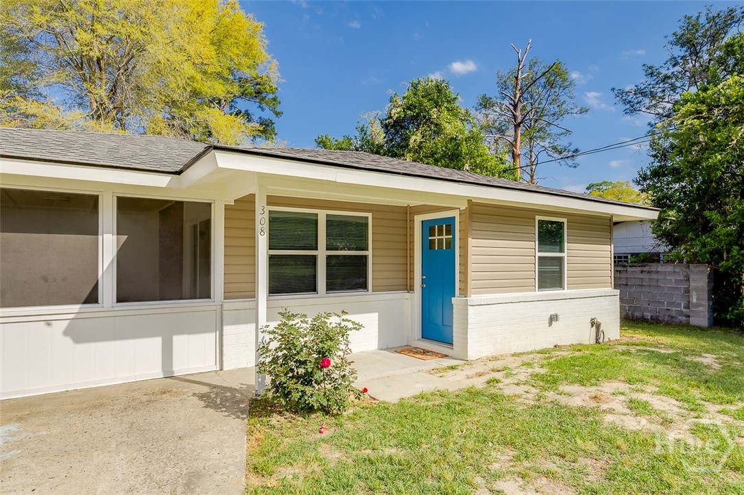 308 East 4th Street Springfield, GA 31329 - Photo 4 of 46