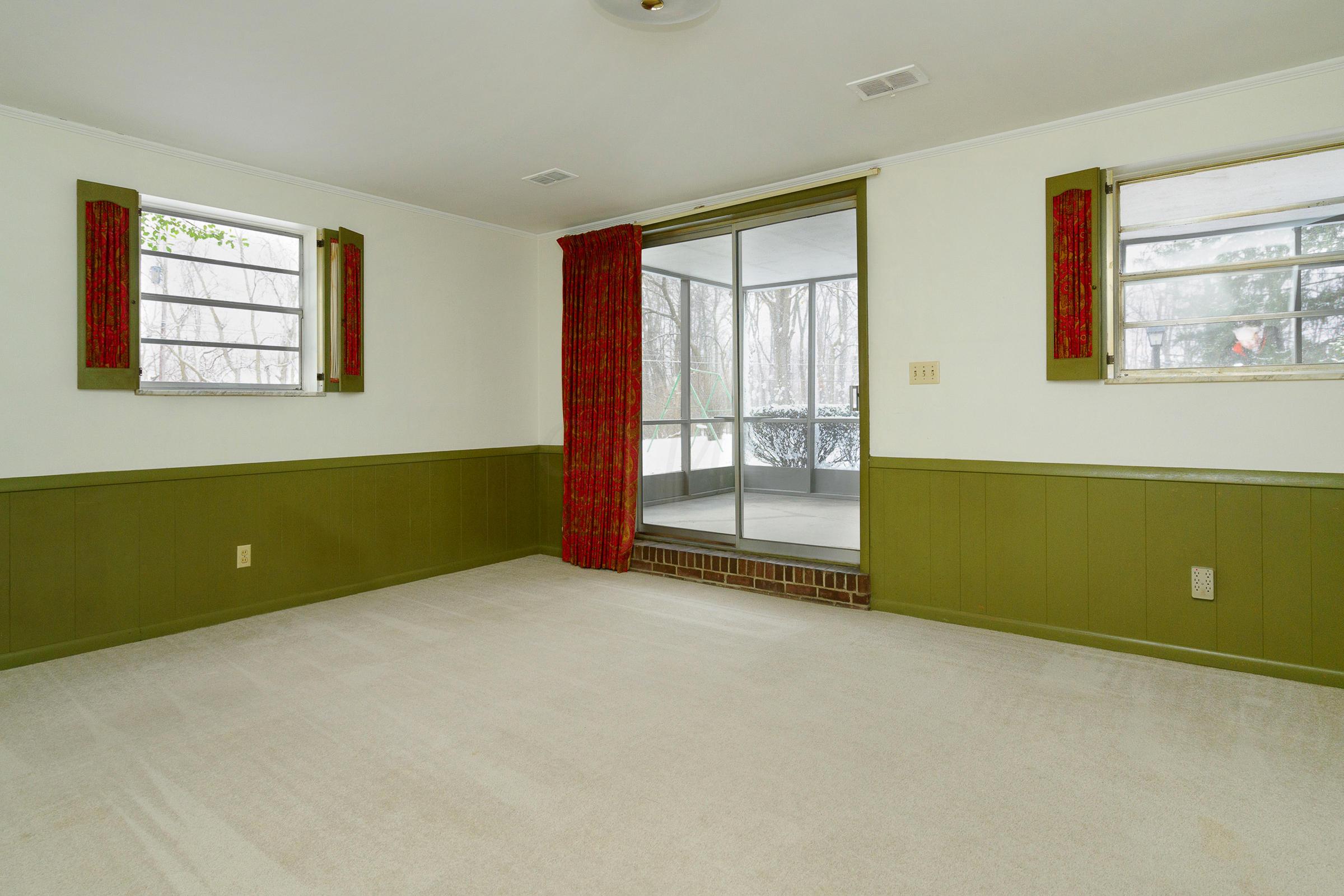 1275 Kingsgate Road Columbus, OH 43221 - Photo 17 of 28