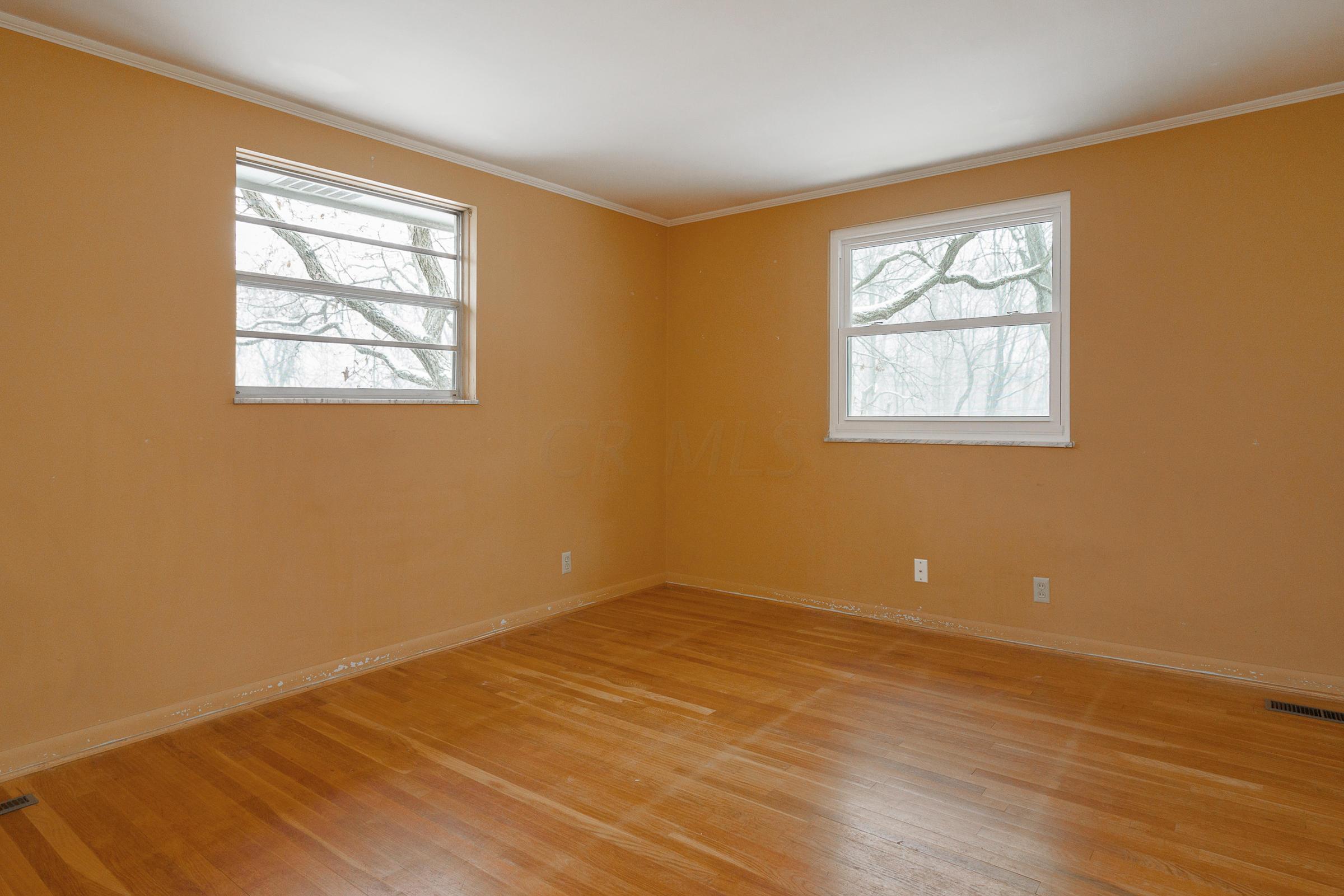 1275 Kingsgate Road Columbus, OH 43221 - Photo 25 of 28