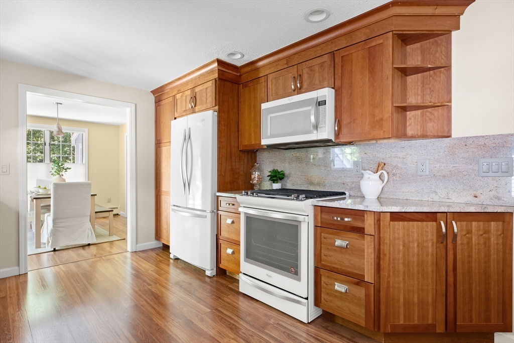 13 Mills Point, Unit 13 Middleton, MA 01949 - Photo 8 of 42