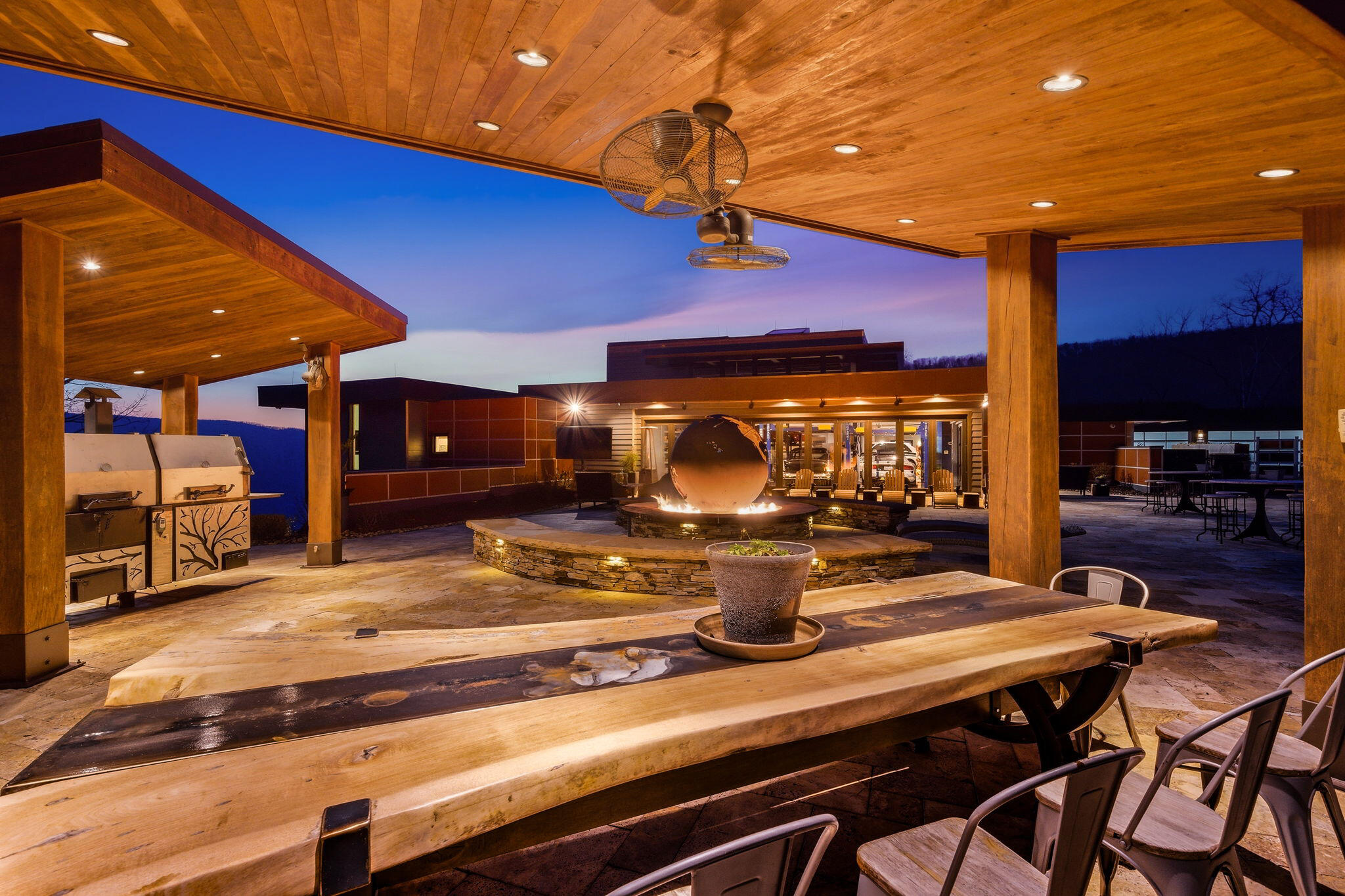 1000 Skillet Gap Road Chattanooga, TN 37419 - Photo 25 of 30 Courtyard