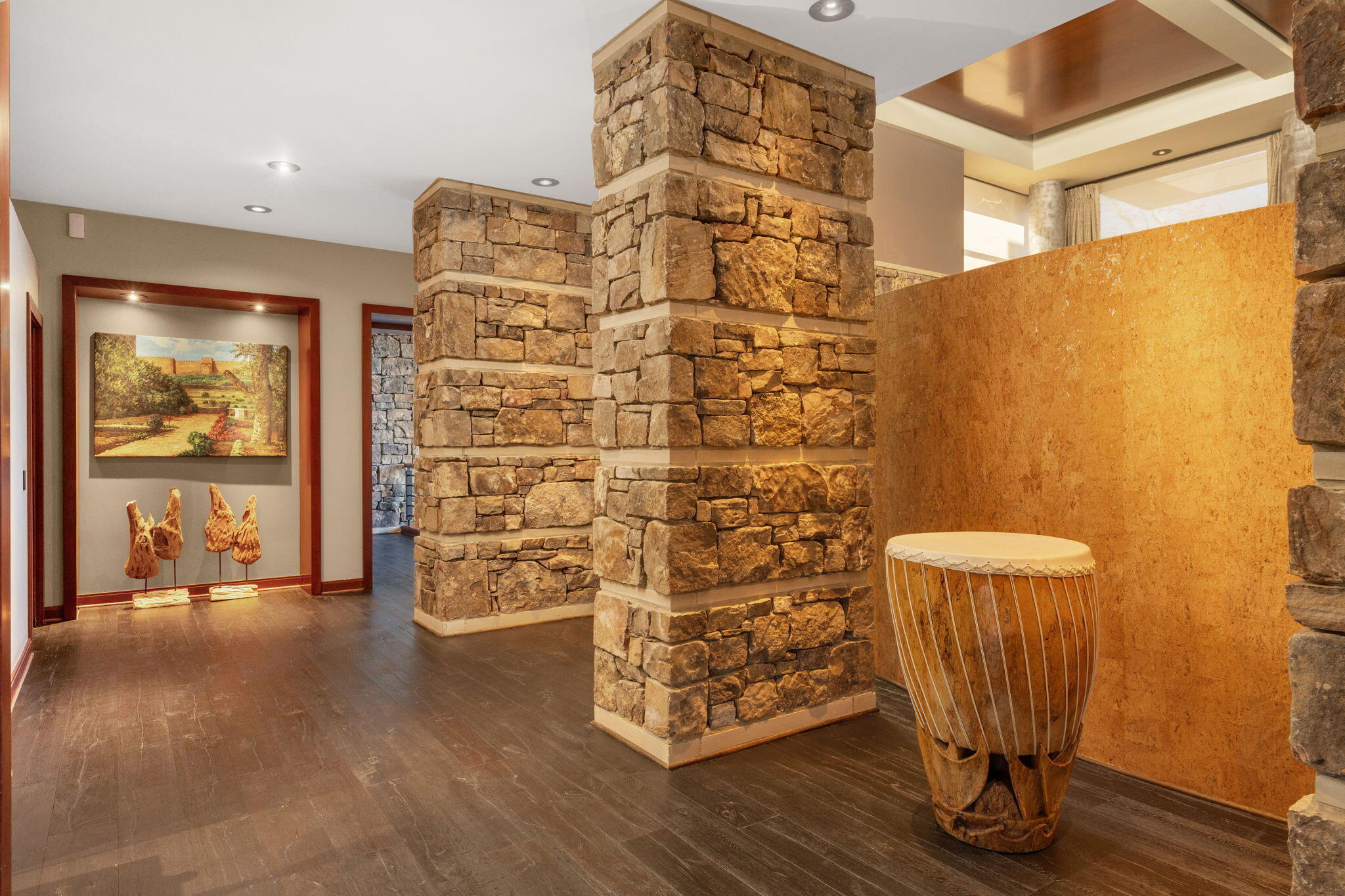 1000 Skillet Gap Road Chattanooga, TN 37419 - Photo 39 of 104 Hall Leading to Family Room