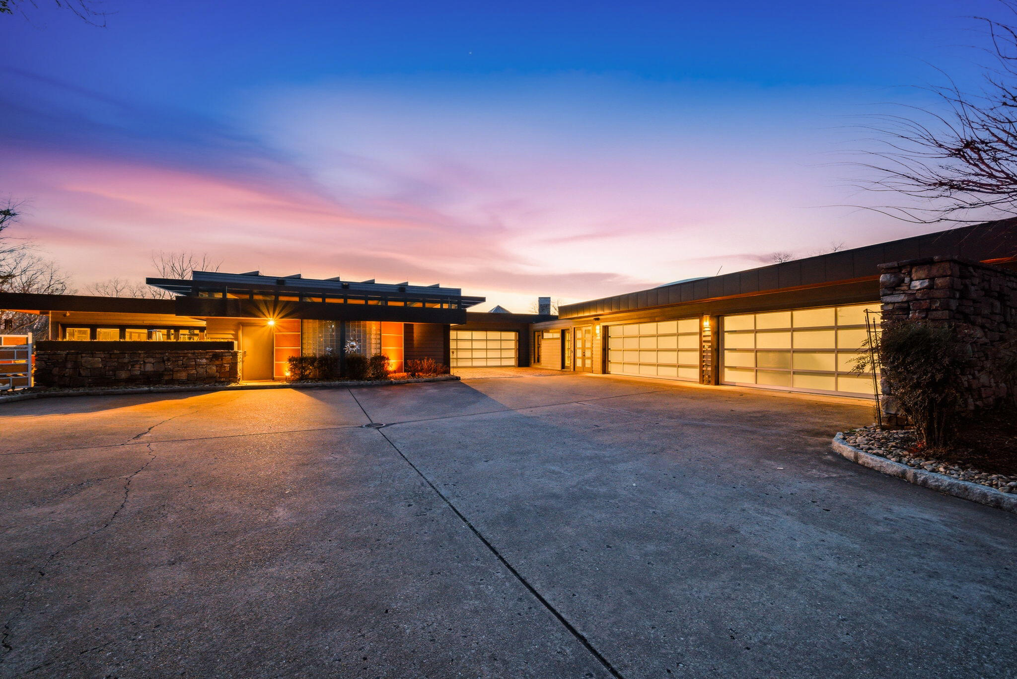 1000 Skillet Gap Road Chattanooga, TN 37419 - Photo 7 of 104 Garages