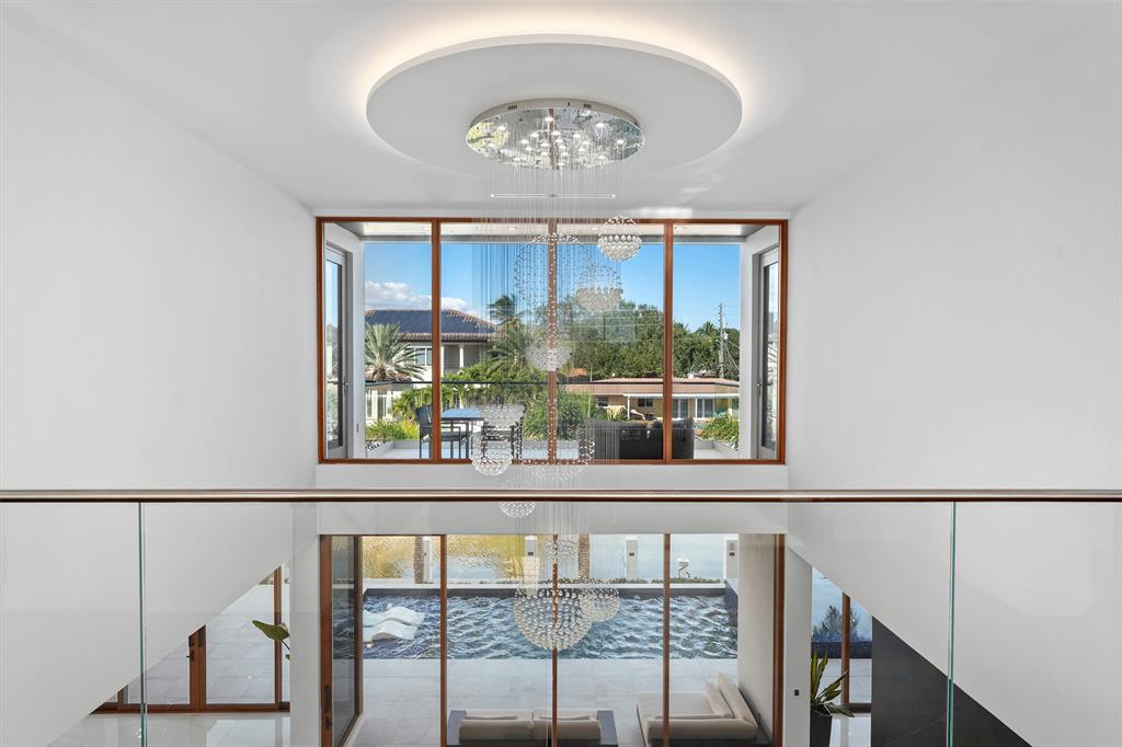 2631 Northeast 48th Court Lighthouse Point, FL 33064 - Photo 24 of 74 a view of a interior of the house