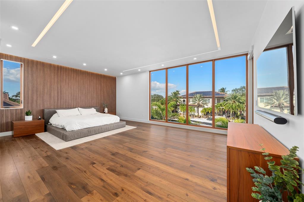 2631 Northeast 48th Court Lighthouse Point, FL 33064 - Photo 28 of 74