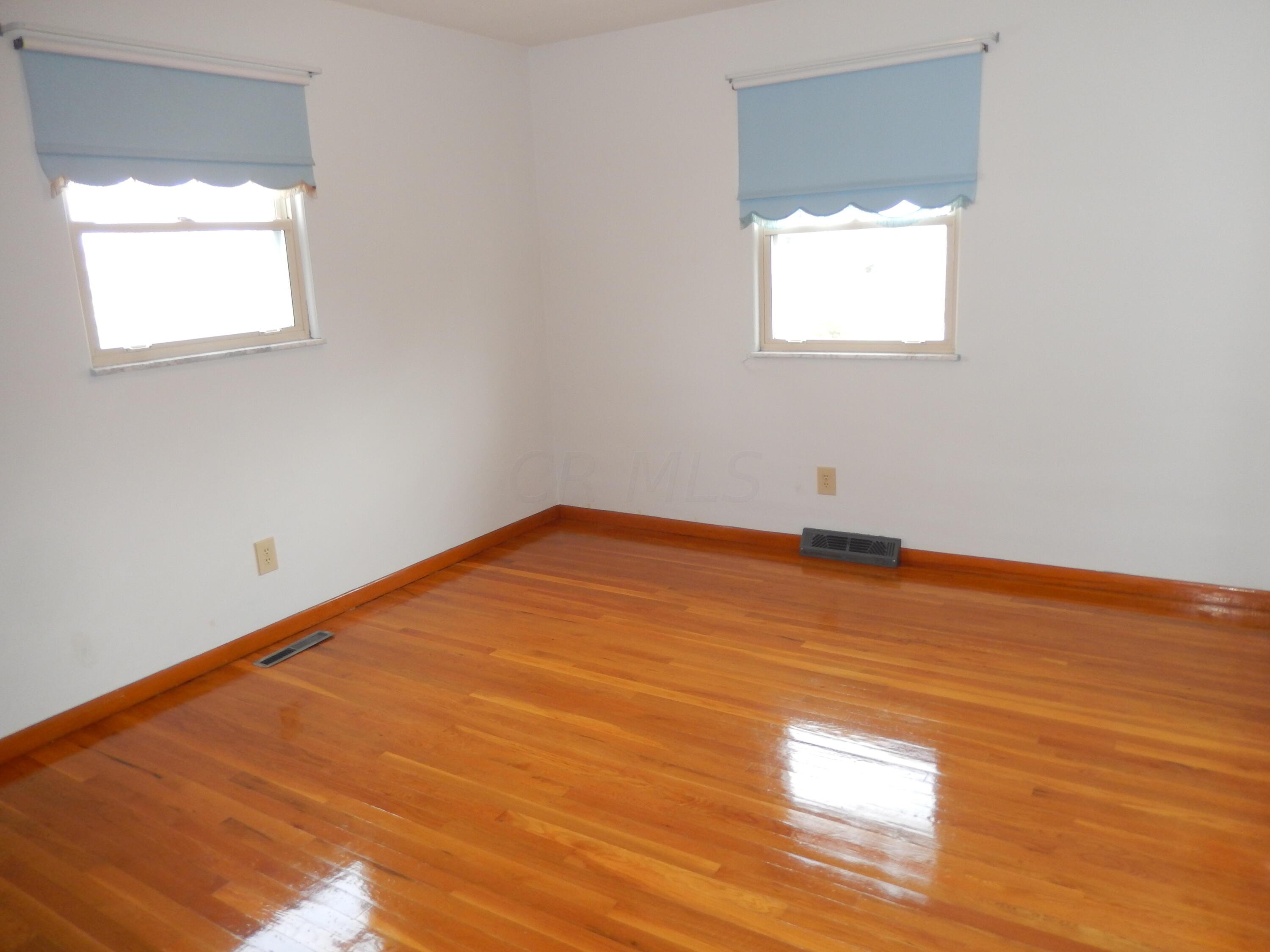 5321 Karl Road Columbus, OH 43229 - Photo 22 of 42 Bedroom #2 with beautiful hardwood floors