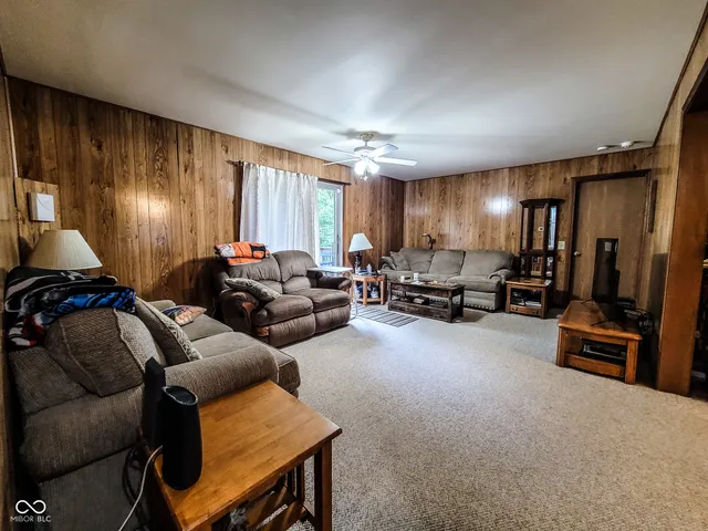 $525,000 | 24115 Sanes Creek Road, Laurel, IN 47024