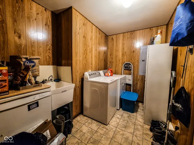 $525,000 | 24115 Sanes Creek Road, Laurel, IN 47024