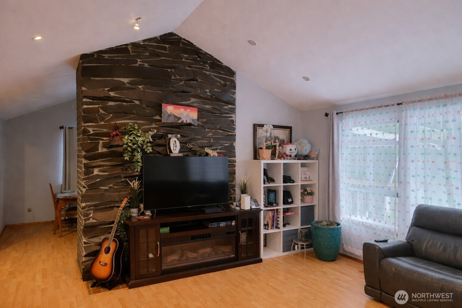 14600 Southeast 181st Street Renton, WA 98058 - Photo 4 of 39