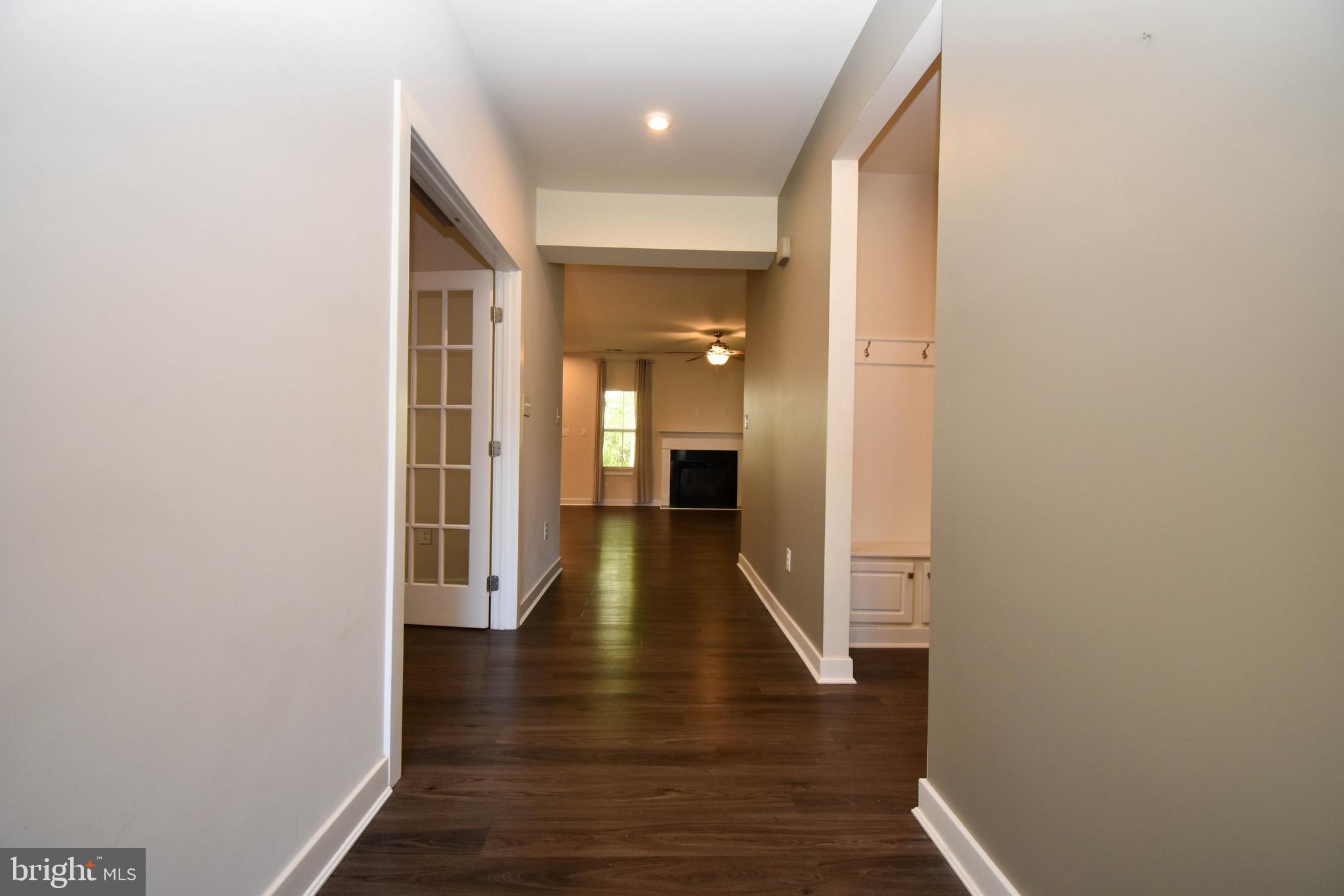 36611 Red Cedar Loop, Unit 19 Ocean View, DE 19970 - Photo 5 of 35 Entry Foyer