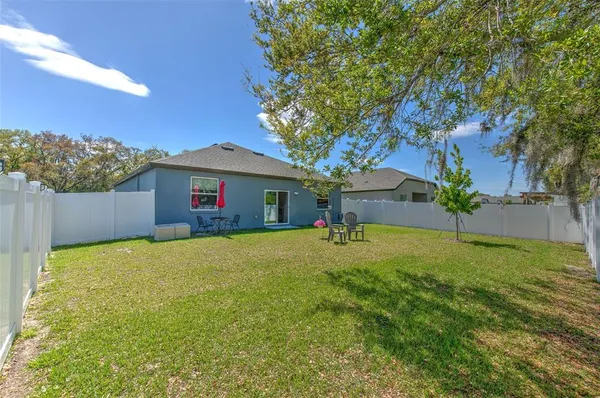 $2,300 | 34991 Mulrion Drive, Zephyrhills, FL 33541