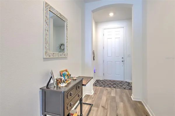 $2,300 | 34991 Mulrion Drive, Zephyrhills, FL 33541