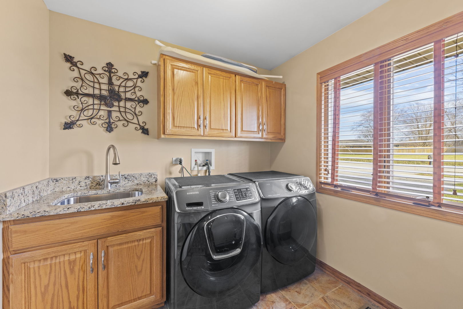 9001 McEvilly Road Minooka, IL 60447 - Photo 13 of 47