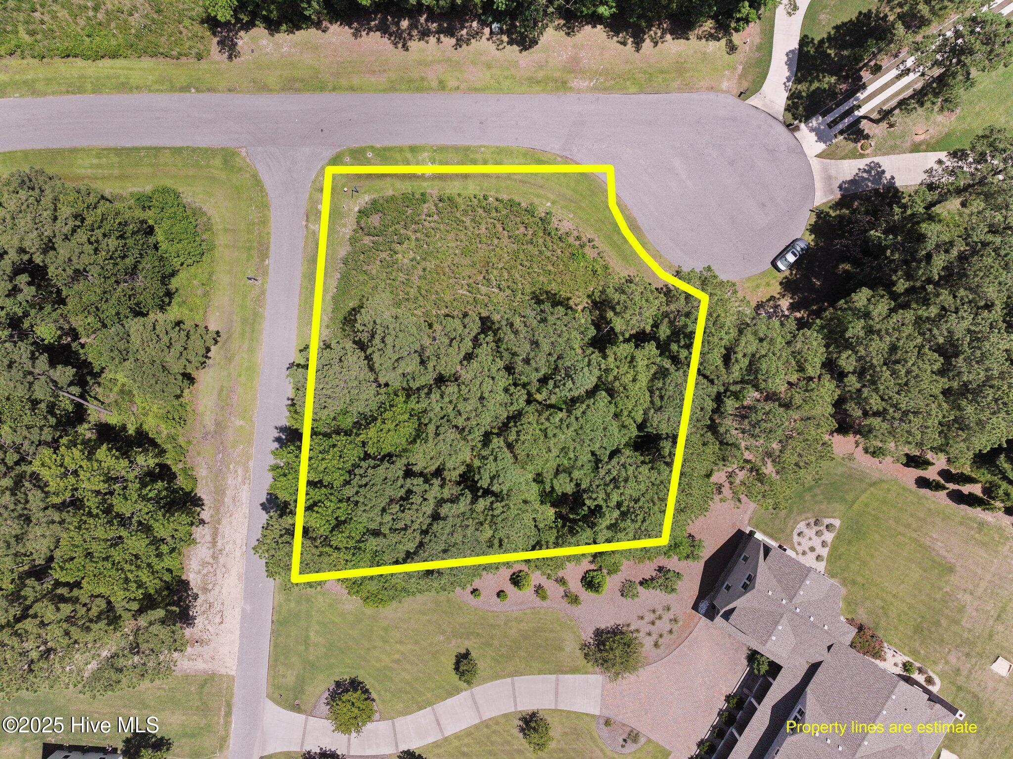 101 Captain's Way Powells Point, NC 27966 - Photo 2 of 12 Approximate Lot Lines